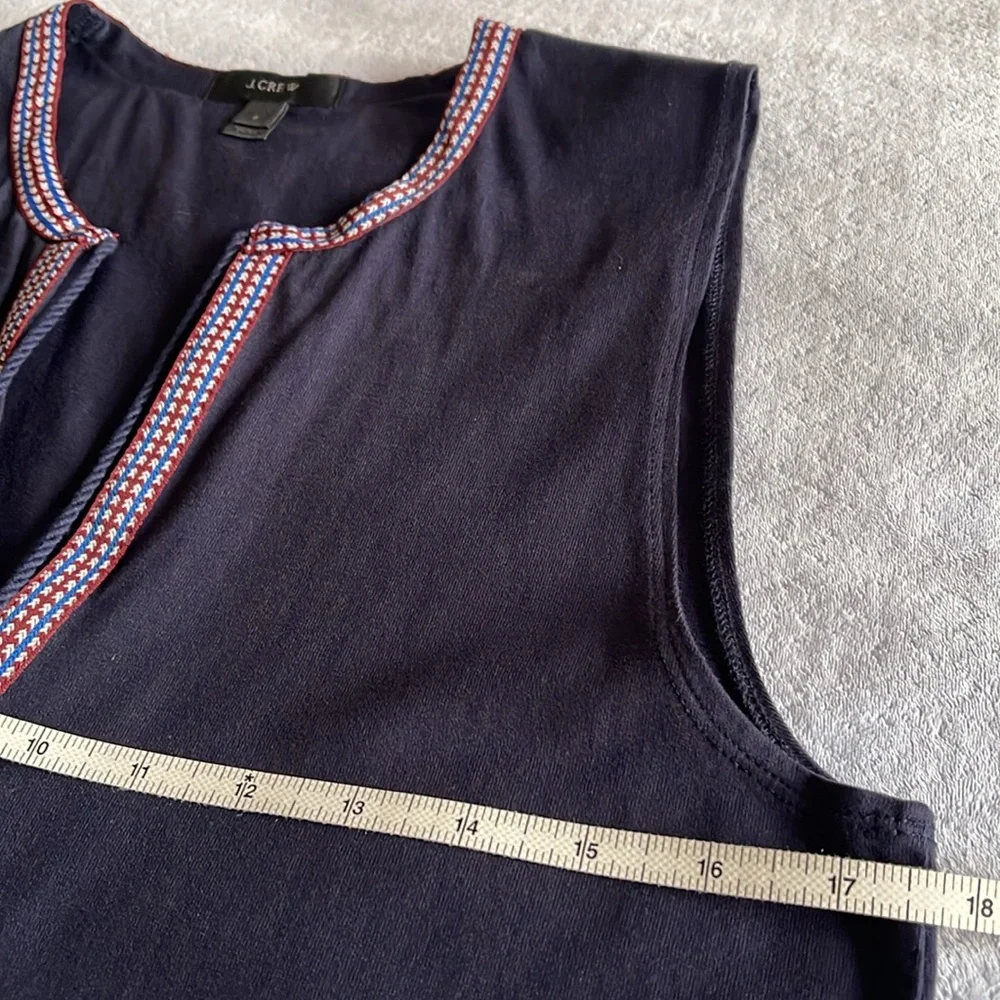 J-CREW SLEEVELESS TOP
